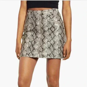 NWOT BLANKNYC Faux Leather Snakeskin Miniskirt Size 24